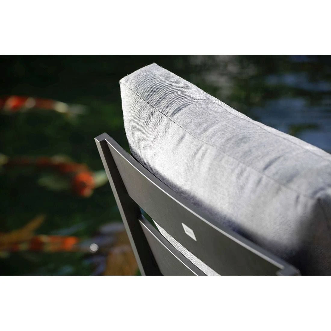 Stern Jackie Loungesessel Aluminium Inklusive Kissen Anthrazit/Seidengrau 6 Stern Jackie Loungesessel Aluminium Inklusive Kissen Anthrazit/Seidengrau – Bild 4