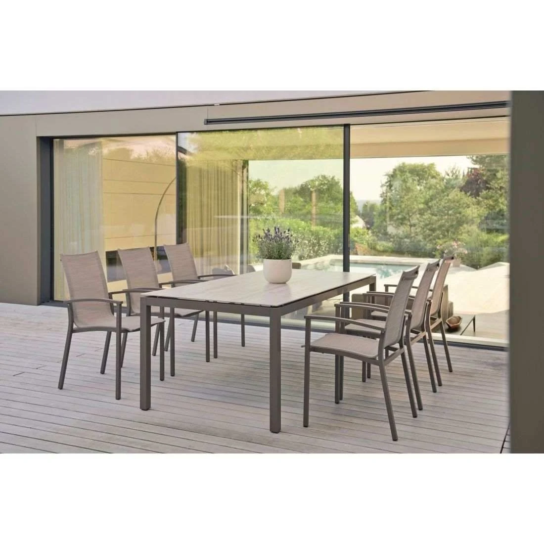 Stern Evoee Stapelsessel Aluminium/Textilene Taupe/Kaschmir 4 Stern Evoee Stapelsessel Aluminium/Textilene Taupe/Kaschmir – Bild 2