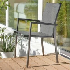 Stern New Levanto Stapelsessel Aluminium/Textilen Anthrazit/Karbon -GartenMöbelPro Verkäufe 1258667 2