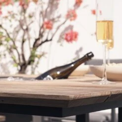 Zebra Quadux Tisch 140x140 Cm Aluminium/Teak Recycelt Graphit/Natur -GartenMöbelPro Verkäufe 1290754 3