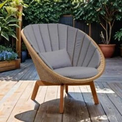 Cane-Line Peacock Loungesessel Teak/Geflecht Natur/Grey