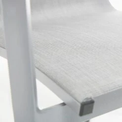 Kettler Diamond Stapelsessel Aluminium/Outdoorgewebe/Teak Silber/Hellgrau -GartenMöbelPro Verkäufe kettler diamond stapelsessel aluminium outdoorgewebe teak 1370053 5