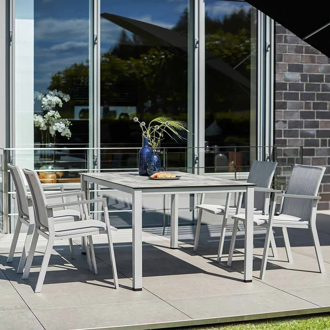 Kettler Rasmus Gartenmöbelset 5-tlg. Silber/Hellgrau 4 Kettler Rasmus Gartenmöbelset 5-tlg. Silber/Hellgrau – Bild 2