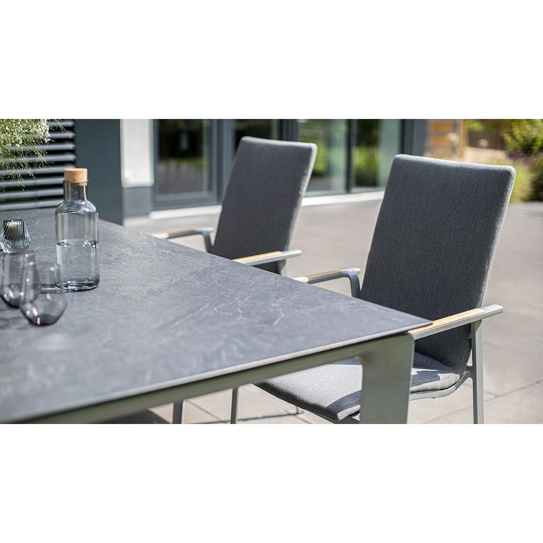 Kettler Gartentisch-Platte 160x95 Cm HPL Jura Anthrazit 6 Kettler Gartentisch-Platte 160x95 Cm HPL Jura Anthrazit – Bild 4