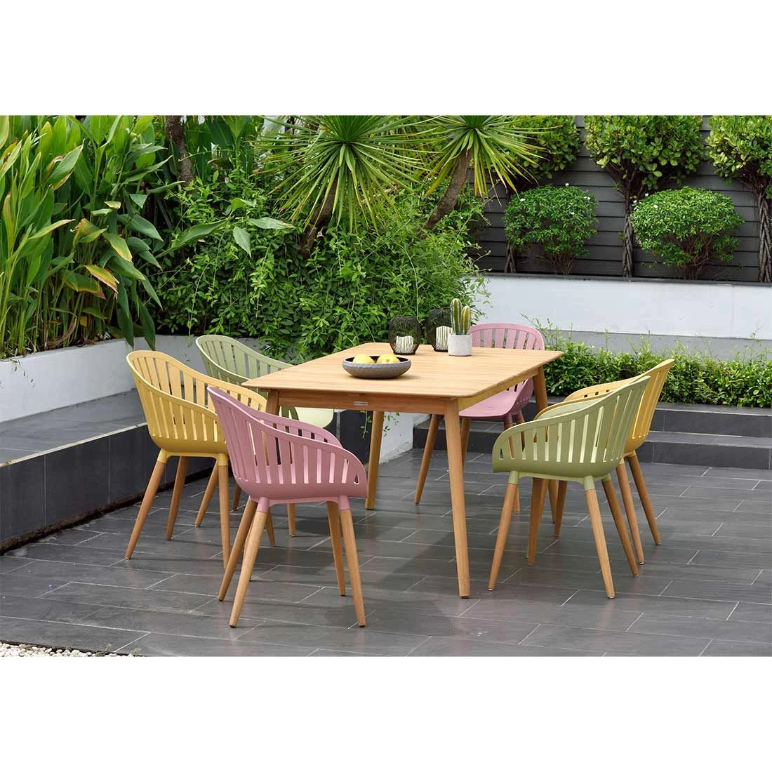 LifestyleGarden Nassau Gartensessel Eukalyptus/Kunststoff Inkl. Sitzkissen Teaklook/Korallensand 4 LifestyleGarden Nassau Gartensessel Eukalyptus/Kunststoff Inkl. Sitzkissen Teaklook/Korallensand – Bild 2