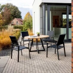 Niehoff Revent Gartenmöbelset 5-tlg. Mit Tisch Ø125cm Anthrazit/Natur -GartenMöbelPro Verkäufe niehoff revent gartenmoebelset 5 tlg mit tisch durchm125cm 1411963 2