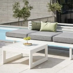 Stern New Holly Beistelltisch/Hocker 72x72cm Aluminium Weiß -GartenMöbelPro Verkäufe stern holly beistelltisch hocker 72x72cm aluminium 1451167 5