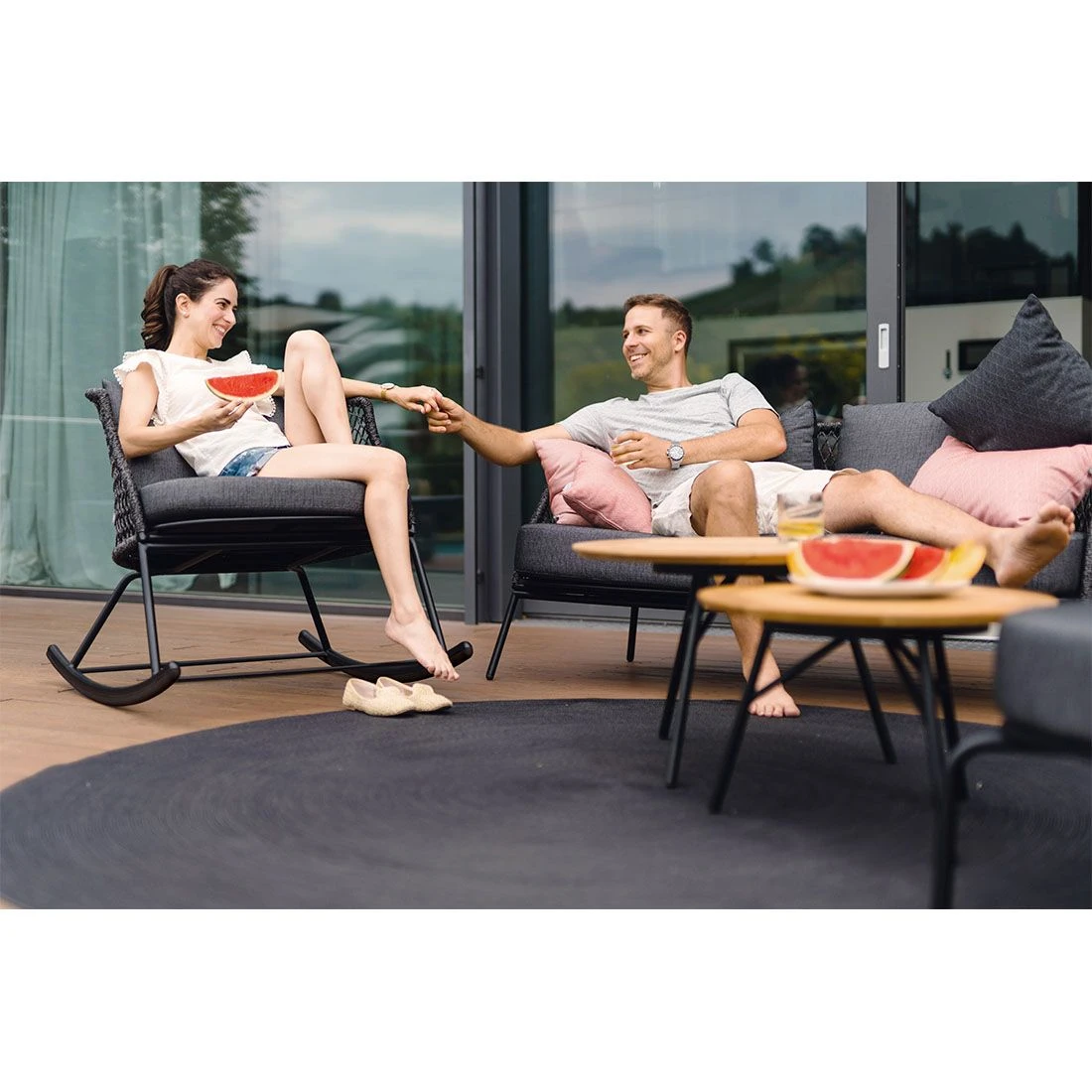 Stern Odea Schaukelsessel Aluminium/Rope Schwarz Matt/Pepper 9 Stern Odea Schaukelsessel Aluminium/Rope Schwarz Matt/Pepper – Bild 7