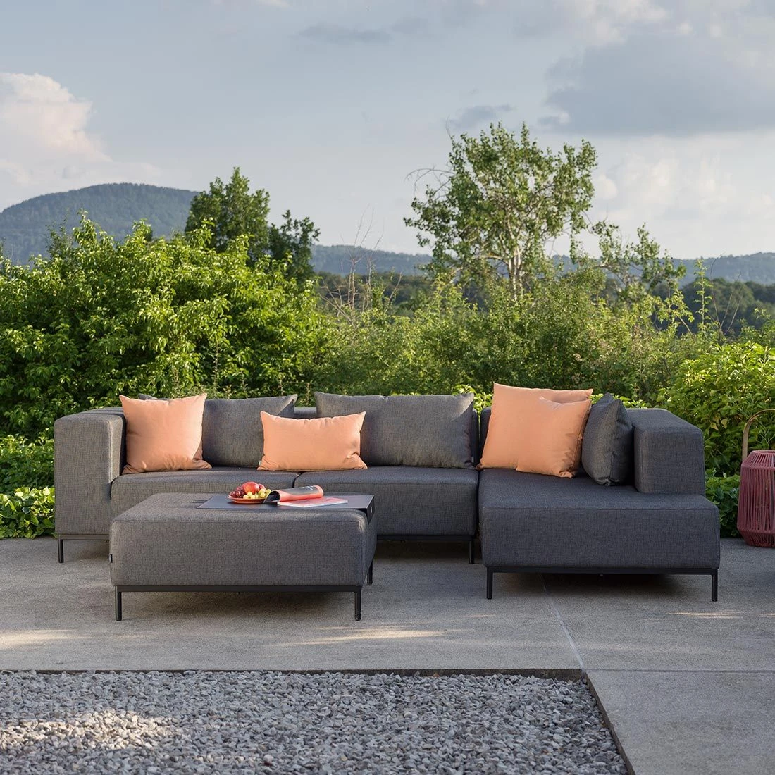 Stern Taavi Ecklounge Aluminium/Outdoorstoff Schwarz Matt/Seidenschwarz 3 Stern Taavi Ecklounge Aluminium/Outdoorstoff Schwarz Matt/Seidenschwarz