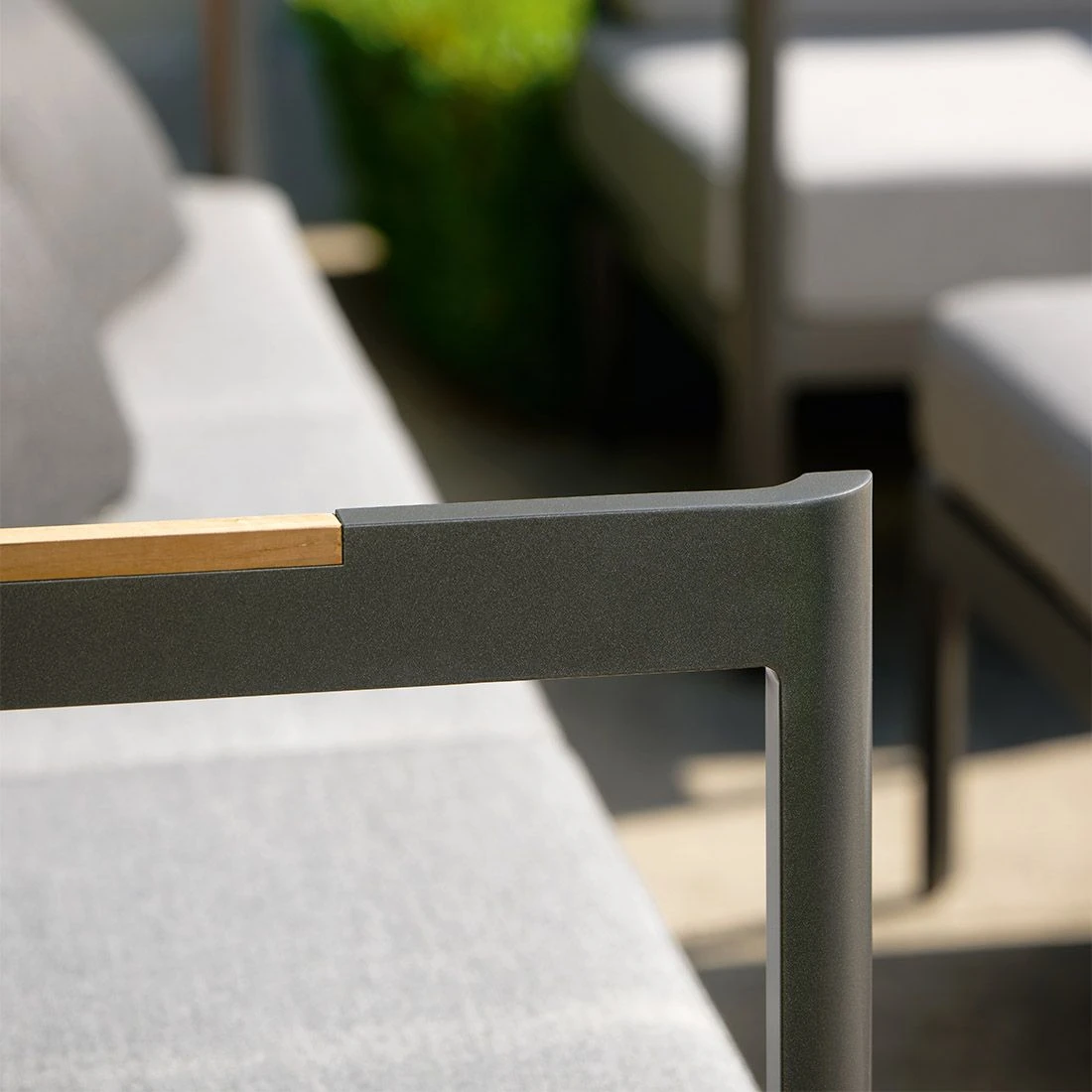 Stern Viggo Loungeset 2-tlg. Aluminium/Textilene Anthrazit/Seidengrau 5 Stern Viggo Loungeset 2-tlg. Aluminium/Textilene Anthrazit/Seidengrau – Bild 3