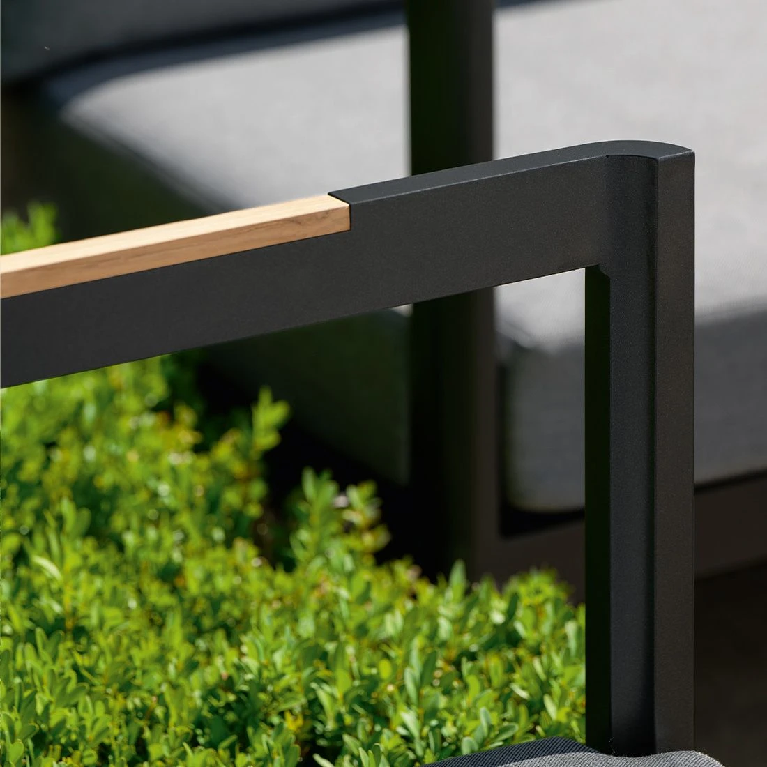 Stern Viggo Loungeset Aluminium/Polyacryl Schwarz Matt/Seidenschwarz 10 Stern Viggo Loungeset Aluminium/Polyacryl Schwarz Matt/Seidenschwarz – Bild 8